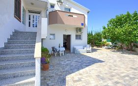 Apartment Nena